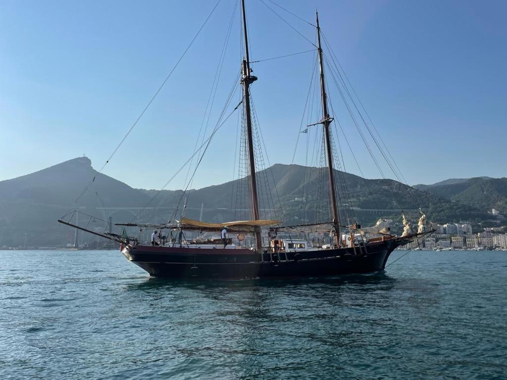 Casa Portanova 35 Leilighet Salerno Eksteriør bilde